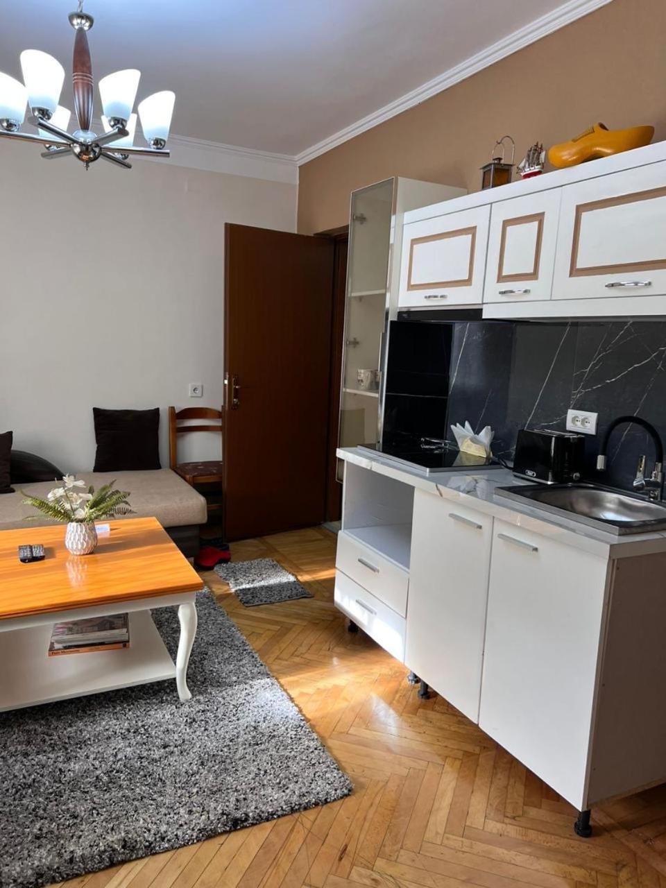 טיראנה 3M Urban Stay מראה חיצוני תמונה